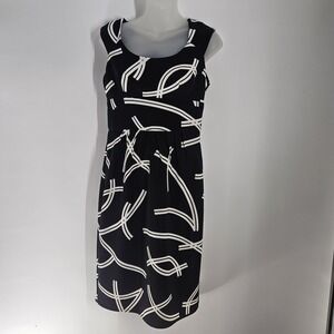 London Times Women's Sleeveless Dress Size 6